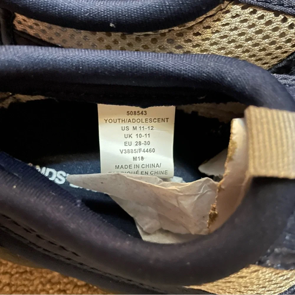 NWT Kids Lands End Aqua Shoe dark navy blue & gray size 11/12